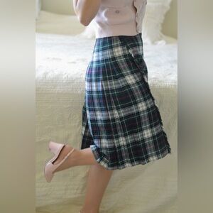 Vintage clan laird Scottish tartan 100% wool skirt kilt size 6 fits like an xs